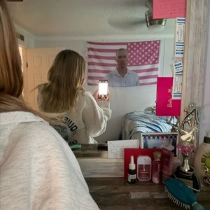 Meet your Posher, Aerionna